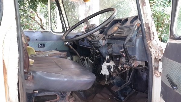 ขายด่วนไอ้หลงหางปลา ขึ้นแบ็คโฮ200สบายเพลาเดียวมีสโลว์ สภาพสวยสุดๆ ราคาคุยกันได้รีบโทร0801495375 0843923995