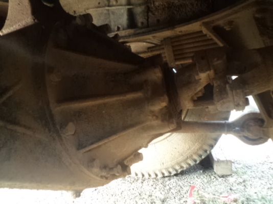 ขายISUZU Rocky 175 แรง 2 เพลา สโลว์ ล็อกเล็ก เพลาใหญ่ 200 เกียร์เดิม เบรคน้ำมัน ลมดัน คัสซีเดิมทะเบียนปราจีน