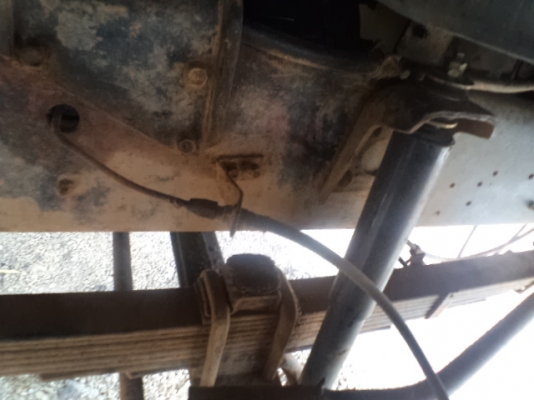 ขายISUZU Rocky 175 แรง 2 เพลา สโลว์ ล็อกเล็ก เพลาใหญ่ 200 เกียร์เดิม เบรคน้ำมัน ลมดัน คัสซีเดิมทะเบียนปราจีน