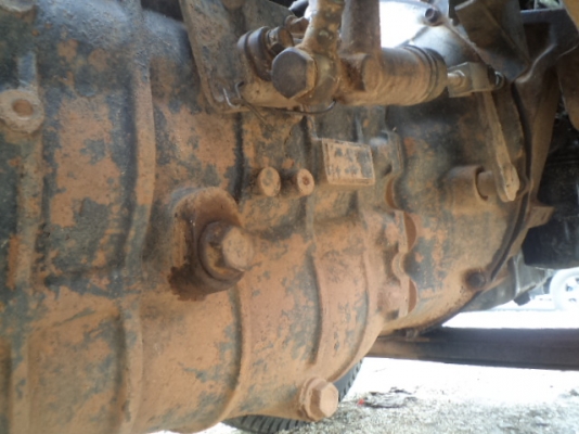 ขายISUZU Rocky 175 แรง 2 เพลา สโลว์ ล็อกเล็ก เพลาใหญ่ 200 เกียร์เดิม เบรคน้ำมัน ลมดัน คัสซีเดิมทะเบียนปราจีน