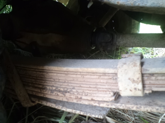 ขาย land 4x4 เครื่องเดิม เกียร์เดิม มีทะเบียนพร้อมโอน