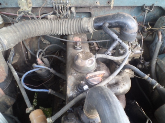 ขาย land 4x4 เครื่องเดิม เกียร์เดิม มีทะเบียนพร้อมโอน