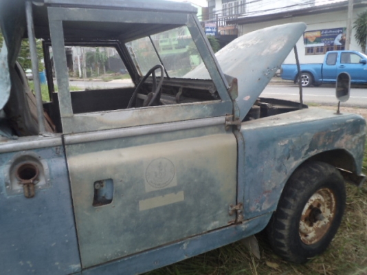 ขาย land 4x4 เครื่องเดิม เกียร์เดิม มีทะเบียนพร้อมโอน