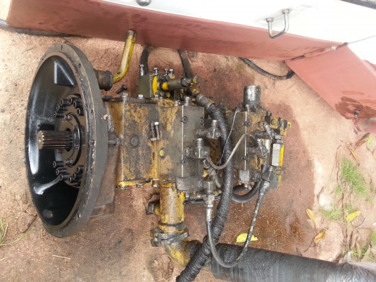 ขายอะใหล่ด่วน KOMATSU PC200-5 ทั้งคัน ราคาคุยกันได้ครับ