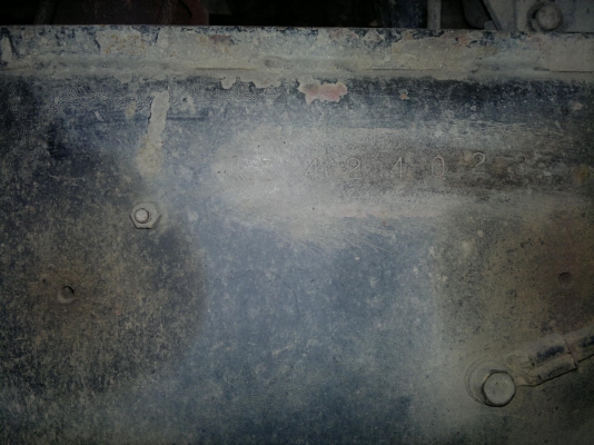 ขายรถเกี่ยวข้าวสามชุกการช่าง + พร้อมรถเทรลเลอร์ 10 ล้อ