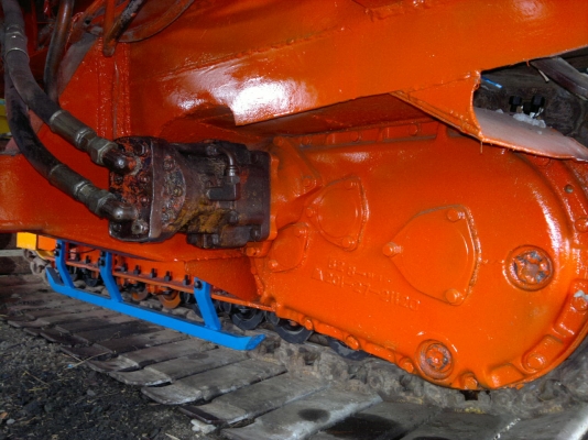 ขายรถเกี่ยวข้าวสามชุกการช่าง + พร้อมรถเทรลเลอร์ 10 ล้อ