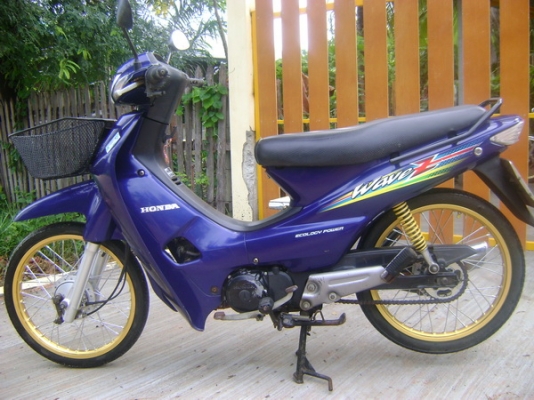wave z ปี 47 ราคานี้โอนให้ฟรีครับ เดิมมากๆๆ ทะเบียนหมด พ.ค. 57 ชุดโอนครบ