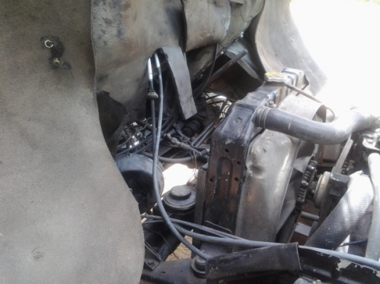 HINO FB ปี 38 เครื่อง WO4D120 พวงมาลัยเพาร์เวอร์ Fหน้าหลัง HINO FB ปี 38 เครื่อง WO4D120 พวงมาลัยเพาร์เวอร์ Fหน้าหลัง