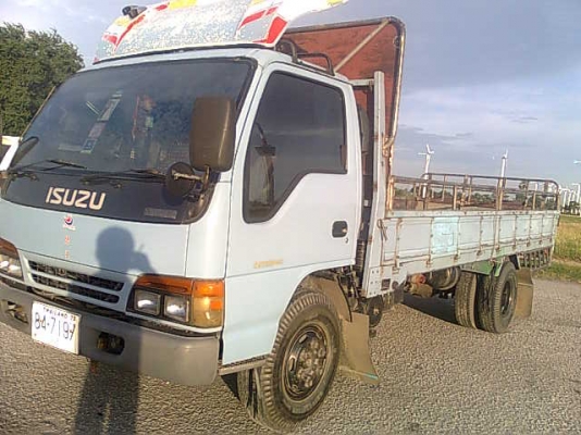 ต้องการขาย / รถ 6 ล้อ ISUZU NPR120 ปี 40 เครื่องฝาขาว