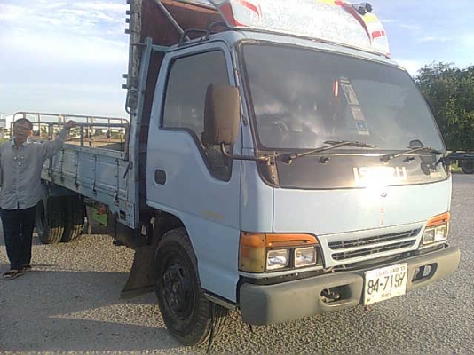 ต้องการขาย / รถ 6 ล้อ ISUZU NPR120 ปี 40 เครื่องฝาขาว ต้องการขาย / รถ 6 ล้อ ISUZU NPR120 ปี 40 เครื่องฝาขาว