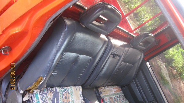 ขายนิสสันบิ๊กเอ็มฝาแดง ปี36 เปิดที่125000บาทราคาต่อลองได้นิดน่อยครับ รถเดิมๆทั้งคันครับสีเดิมบางๆมากไม่มีผุครัชชีสวยๆไม่มีตำหนิ รถคนแก่ใช้งานครับภาษี+ทะเบียน+พร้อมชุดโอนครับ อยากให้มาลองขับดูก่อนเห็นสภาพจริงแล้วจะชอบเลยครับคันนี้ซื้อไปไม่ต้องทำไรเพิ่มพร้อ