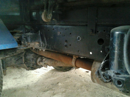 HINO FD 195 HP HO7D หกล้อดั๊มพ์ สมอเงินสวยจัด กระบะดั๊มพ์เหล็ก 6 ตันความยาว 3.60 เมตร เครื่องแห้งแรงดี ภายในเก๋งคอนโซลสวยเต็ม แอร์เย็น พ.เพาเวอร์ ก.ไฟฟ้า ระบบเบรคทริ๊ปฟี้ครบครัน ช่วงล่างใหญ่ดีคัชซีสวยมาก ยาง 8.25 ขอบ 16 สภาพดี 80\% พร้อมบรรทุกพร้อมใช้งาน เ