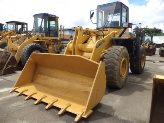 ขายด่วน รถตัก Komatsu WA 300 - 3 พร้อมใช้งาน