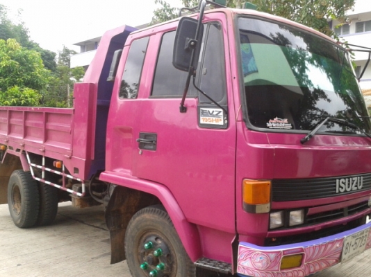 หกล้อISUZUดั้ม175แรงพรัอมใช้งาน หกล้อISUZUดั้ม175แรงพรัอมใช้งาน