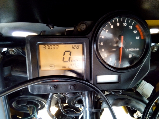 ขายCBR929อินวอยสรรพสามิตแท้ปี2001 เครื่องดี ราคาถูกๆ