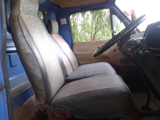 หกล้อ ISUZ115 NPR สภาพเดิมรถห้างแท้ หกล้อ ISUZ115 NPR สภาพเดิมรถห้างแท้