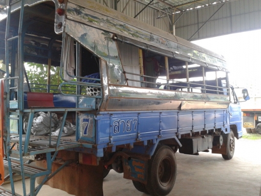 หกล้อ ISUZ115 NPR สภาพเดิมรถห้างแท้ หกล้อ ISUZ115 NPR สภาพเดิมรถห้างแท้