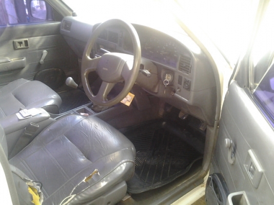 ไมตี้เอ็กซ์4ประตูโรงงาน