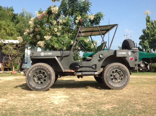 JEEP M38 สมัยสงครามโลก พวงมาลัยซ้าย เครื่อง NISSAN LD28 คานแข็ง รายละเอียดตามรูป