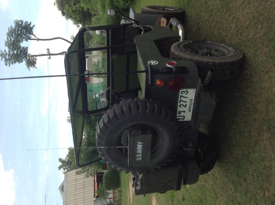 JEEP M38 สมัยสงครามโลก พวงมาลัยซ้าย เครื่อง NISSAN LD28 คานแข็ง รายละเอียดตามรูป