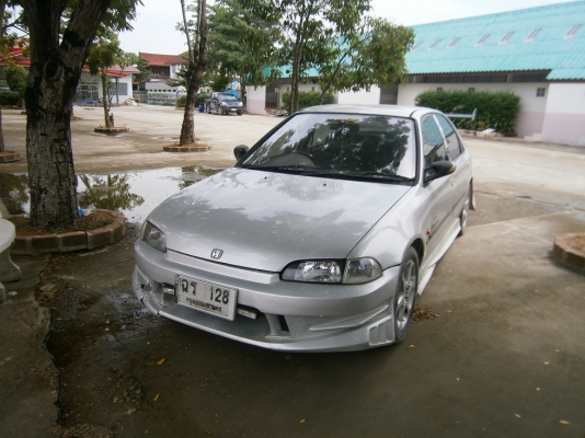 ซีวิค เครื่องหัวฉีด D15B ติดแก๊ส ชุดแต่งรอบคัน ขายถูกๆ