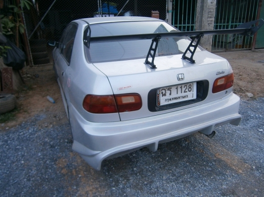 ซีวิค เครื่องหัวฉีด D15B ติดแก๊ส ชุดแต่งรอบคัน ขายถูกๆ