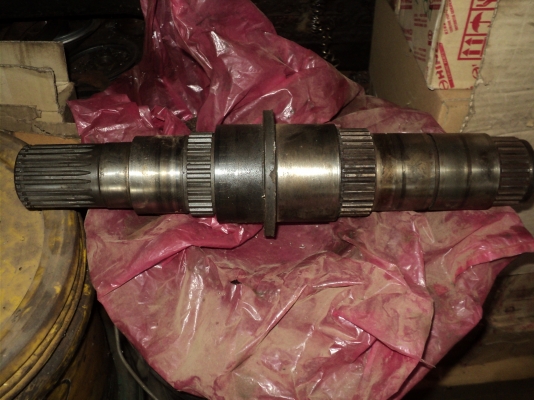 ขายเพลาเกียร์ zf 270 320