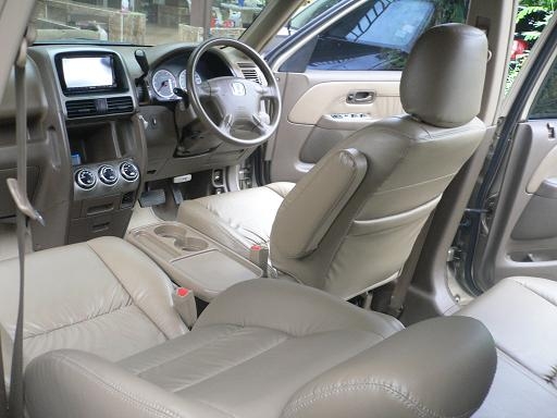 ขายรถ HONDA CRV 2.0 E i-VTEC ABS+AIRBAG ปี 2004 เกียร์ออโต้ สีบรอนซ์ทอง  ติดแก๊ส LPG หัวฉีด