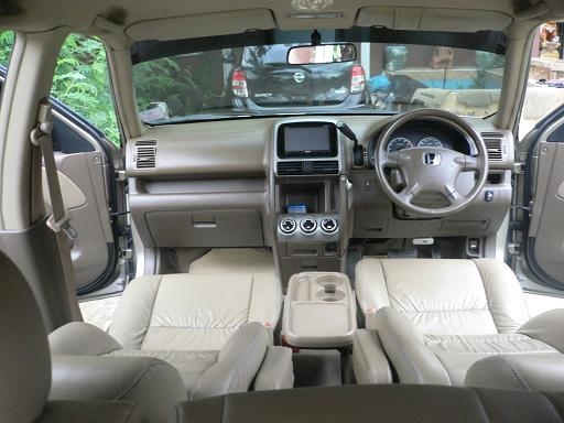 ขายรถ HONDA CRV 2.0 E i-VTEC ABS+AIRBAG ปี 2004 เกียร์ออโต้ สีบรอนซ์ทอง  ติดแก๊ส LPG หัวฉีด