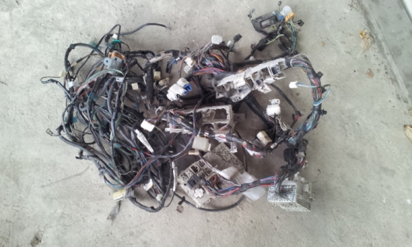 ขายท้ายตัดอัลติส2005 และอะไหล่อื่นๆ ขายท้ายตัดอัลติส2005 และอะไหล่อื่นๆ