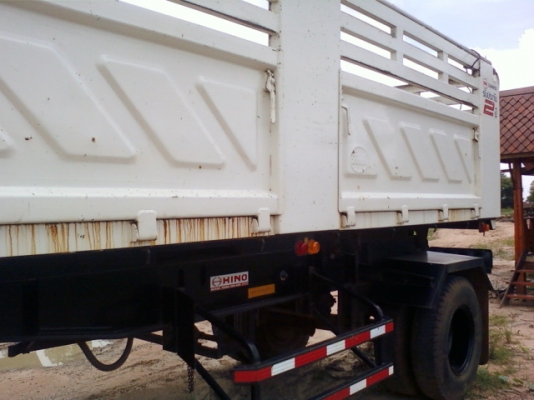 หางพ่วง  สามมิตร  สองคาน ปี 55