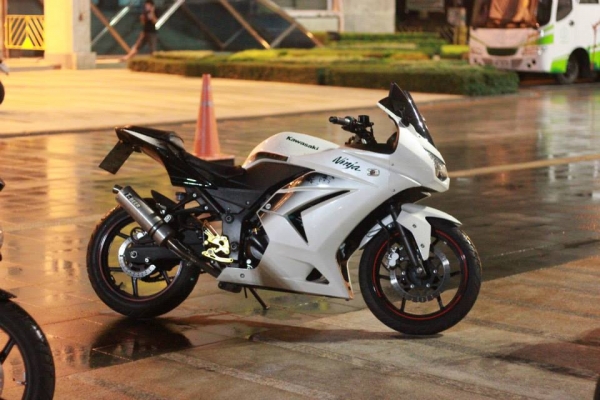 ขาย ninja ขาวมุข 2011 SE  98,000