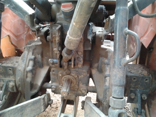 ***ขายแล้วครับขอบคุณ Truck2hand ขาย รถไถน้อย 2เพลา KUBOTA L2808 28HP สภาพสวยๆ แห้งๆ เครื่องดีติดง่ายแห้งดีไม่มีเยิ้ม ชั่วโมงทำงาน 3,xxx ยางดี4เส้น พร้อมอุปกร์2ชิ้น โรตารี่(เก่านอก) 1.50ม. และผาน5 ปกติใช้แต่งานตัวเอง สภาพสวยๆ เอกสารเล่มทะเบียนพร้อม ราคาต่อ