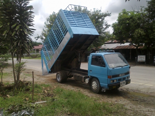 ขายรถบรรทุก6ล้อดั้มเกษตรเอกสารพร้อมโอน