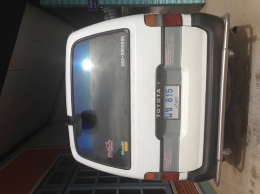 ขายรถตู้ Toyota Hiace หัวจรวด