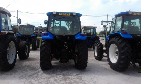 New Holland TS90 เกียร์ธรรมดา 12x12