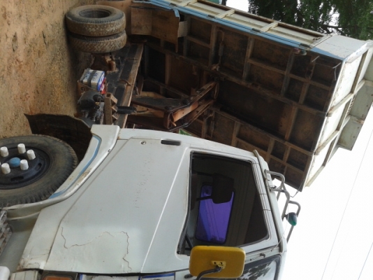 รถหกล้อดั้ม อีโน่km 777เครื่อง117เเรงม้า //ลดสุดๆค่ะ 460000 บาท