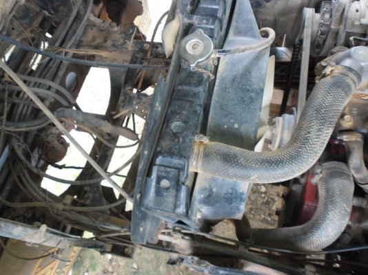 รถหกล้อดั้ม อีโน่km 777เครื่อง117เเรงม้า //ลดสุดๆค่ะ 460000 บาท