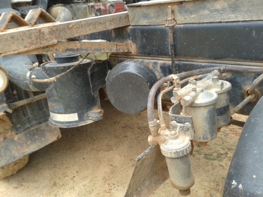 รถหกล้อดั้ม อีโน่km 777เครื่อง117เเรงม้า //ลดสุดๆค่ะ 460000 บาท