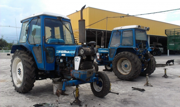 รถลงแล้ววันนี้ 10 ส.ค. 56 ฟอร์ด 6610 เกียร์มือ มีห้องเก๋ง