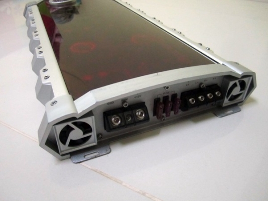 ขายแอมป์ 2 ch Tis Audio 1800 Watt