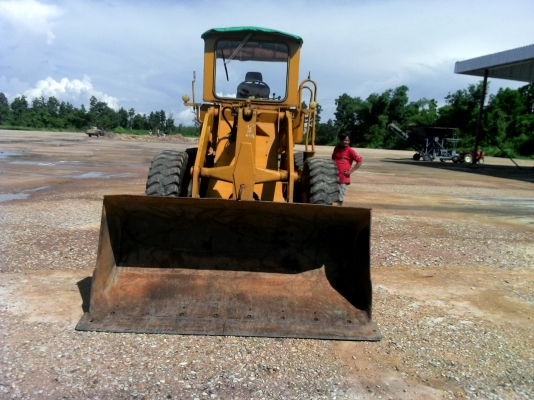 ขายรถตัก JH 30B เก่านอก KOMATSU ขายรถตัก JH 30B เก่านอก KOMATSU