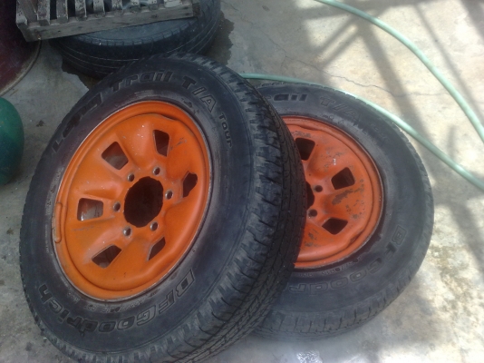 ขายล้อกระบะบรรทุก