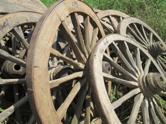 เหลือน้อยแล้วครับ        เหลือ 4 วง          เชิญครับ