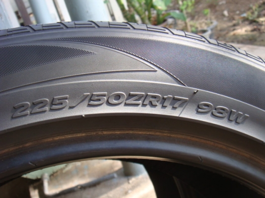 ขายยาง Hankook Ventus S1 Noble ปี 12
