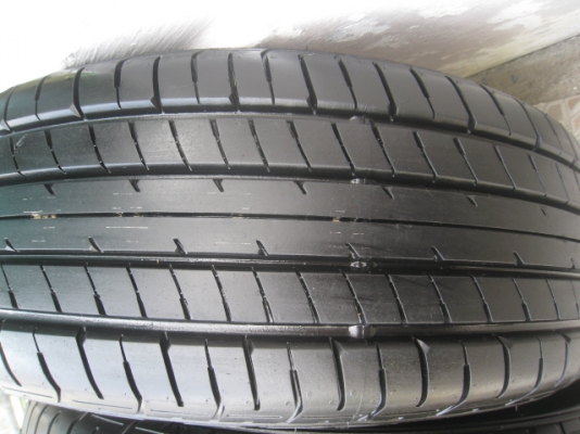 ขายล้อแม็ก Mazda2 15"x6" et45 4รู100 + ยางปี 4312สนใจติดต่อเล็กคลองสามครับ (081-3747940)