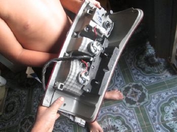 ขาย ไฟท้าย Dmax all new ด้าน LH ขาย ไฟท้าย Dmax all new ด้าน LH