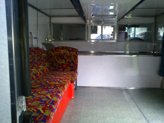 ขาย รถบัสแอร์ สภาพดี พร้อมใช้งาน ขาย รถบัสแอร์ สภาพดี พร้อมใช้งาน