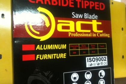 ขายแท่นตัดมุ้งลวด ของใหม่ราคาไม่เเพงครับ ไม่รวมมอเตอร์ ไม่รวมใบตัดครับ ขายแท่นตัดมุ้งลวด ของใหม่ราคาไม่เเพงครับ ไม่รวมมอเตอร์ ไม่รวมใบตัดครับ