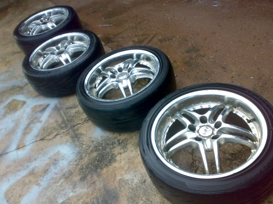 ขายแม็ก 17  5 รูตามสภาพ ครับ